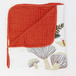 Load image into Gallery viewer, MUSHROOM COTTON MUSLIN BABY QUILT