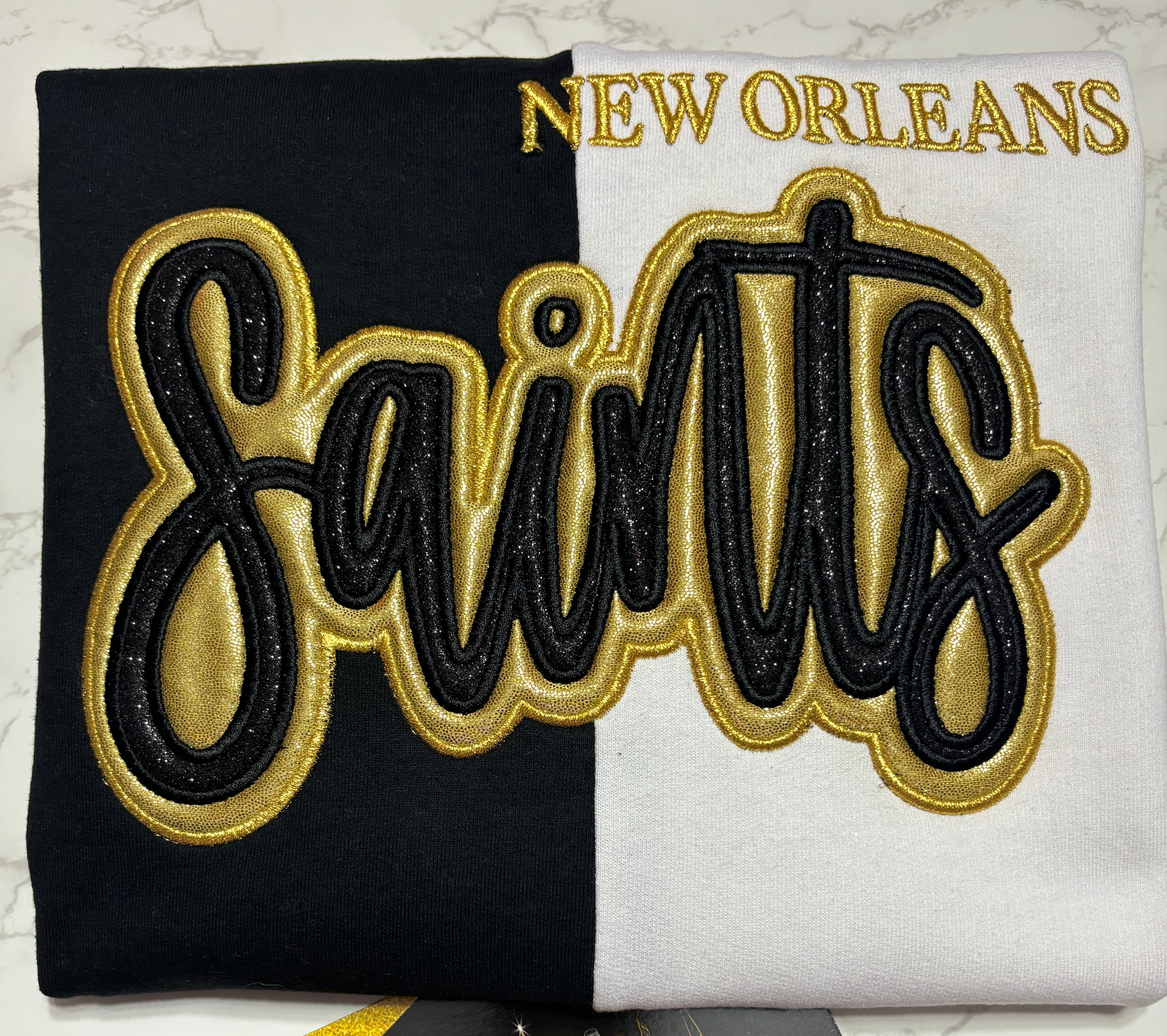 SPORTS TEAM TWO TONE EMBROIDERED SWEATSHIRT