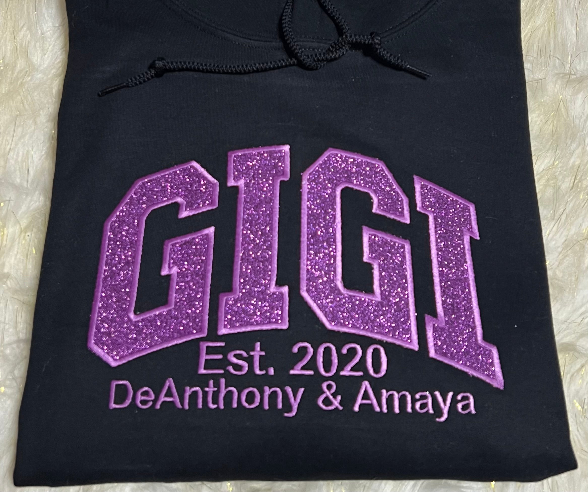 GIGI ARCHED APPLIQUE EMBROIDERY DESIGN